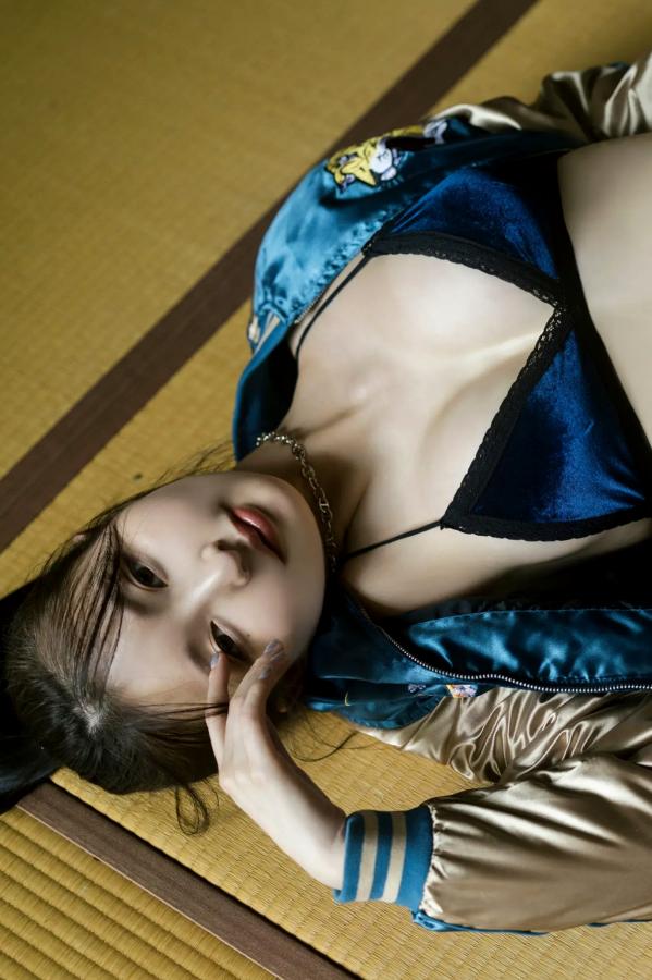   桥本萌花 SideA冷艳性感内衣私房写真：波涛胸涌极品尤物 [49P]第11张图片