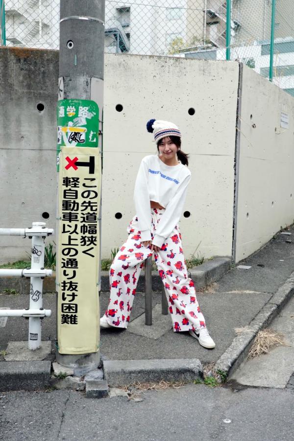   斉藤里奈 - 清纯家居与条纹比基尼性感写真 Attractive [61P]第14张图片
