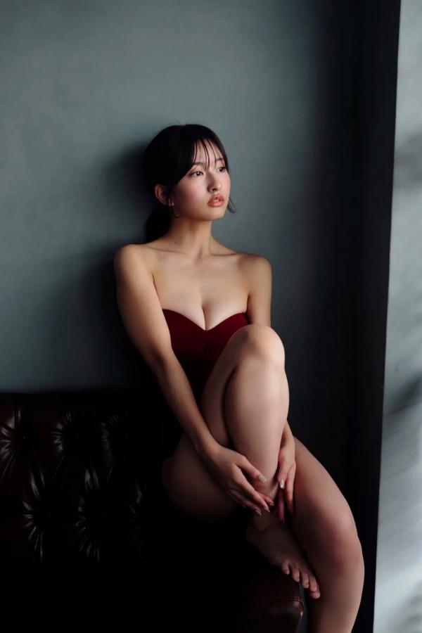   斉藤里奈 - 清纯家居与条纹比基尼性感写真 Attractive [61P]第33张图片