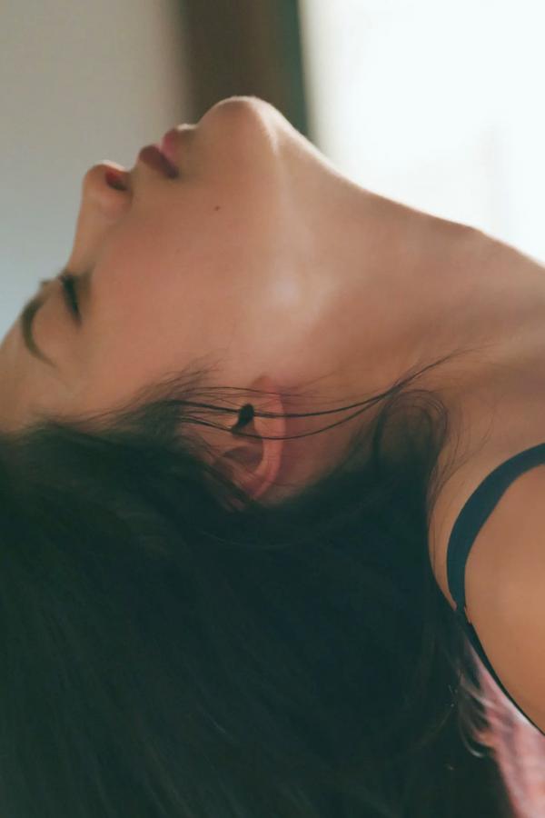 澄田綾乃  澄田綾乃《覗いてはいけない》浴室湿身性感内衣私房写真 [77P]第12张图片