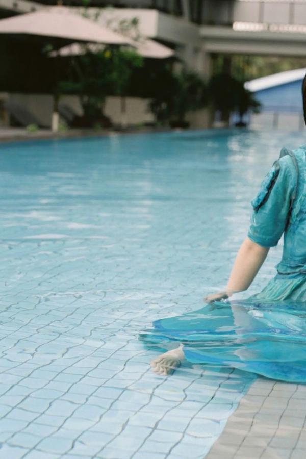    あの Ano - ANOther【カンボジア編】[90P] 柬埔寨异域风情写真 泳池湿身清纯美少女第28张图片