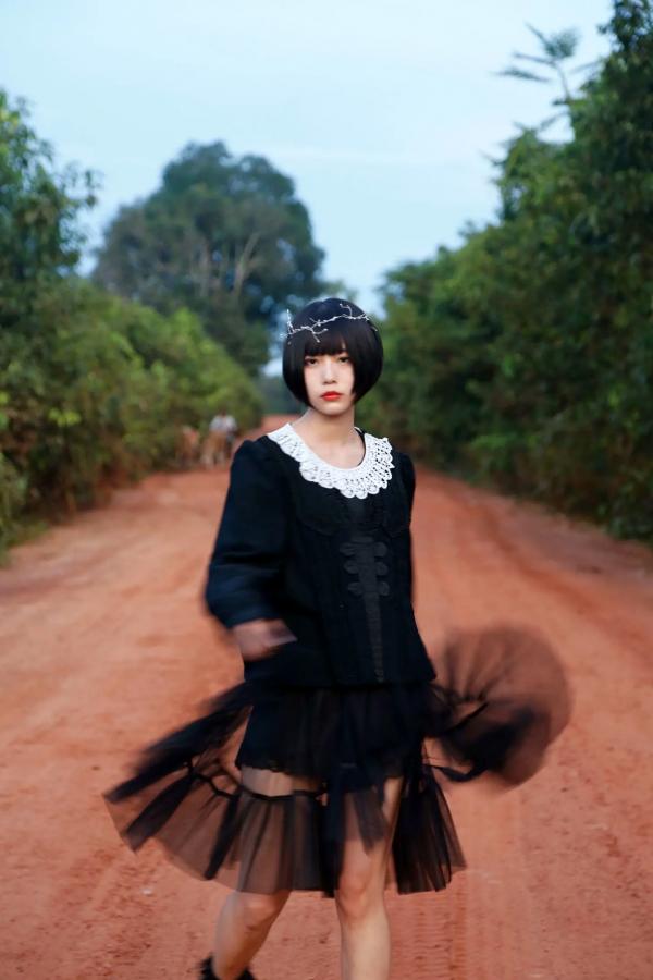    あの Ano - ANOther【カンボジア編】[90P] 柬埔寨异域风情写真 泳池湿身清纯美少女第36张图片