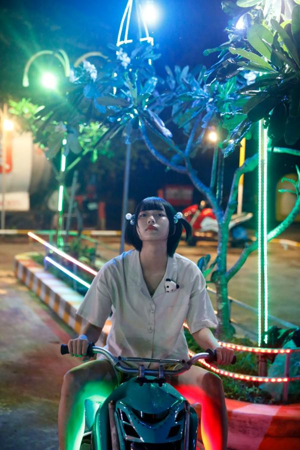    あの Ano - ANOther【カンボジア編】[90P] 柬埔寨异域风情写真 泳池湿身清纯美少女第44张图片