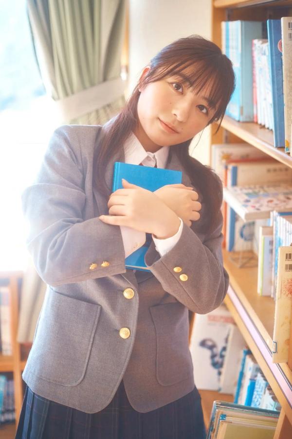   麻倉瑞季 - 制服グラビア～卒業の季節～ 校园教室毕业季纯欲白嫩比基尼写真 [36P]第11张图片