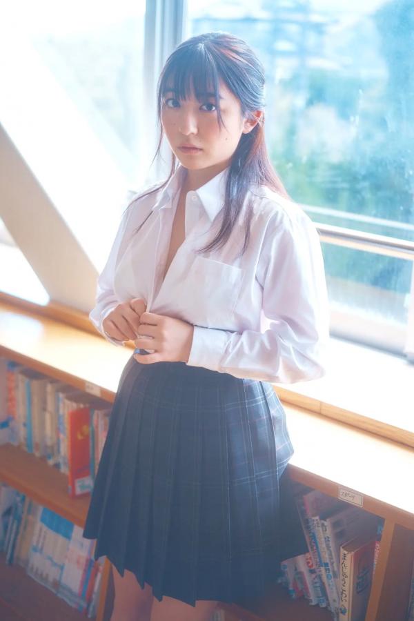   麻倉瑞季 - 制服グラビア～卒業の季節～ 校园教室毕业季纯欲白嫩比基尼写真 [36P]第15张图片