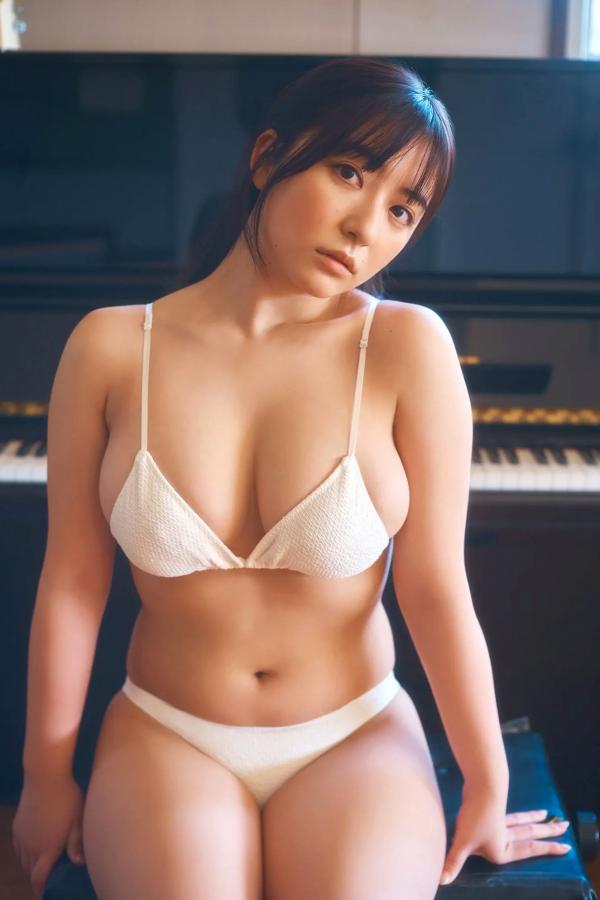   麻倉瑞季 - 制服グラビア～卒業の季節～ 校园教室毕业季纯欲白嫩比基尼写真 [36P]第35张图片
