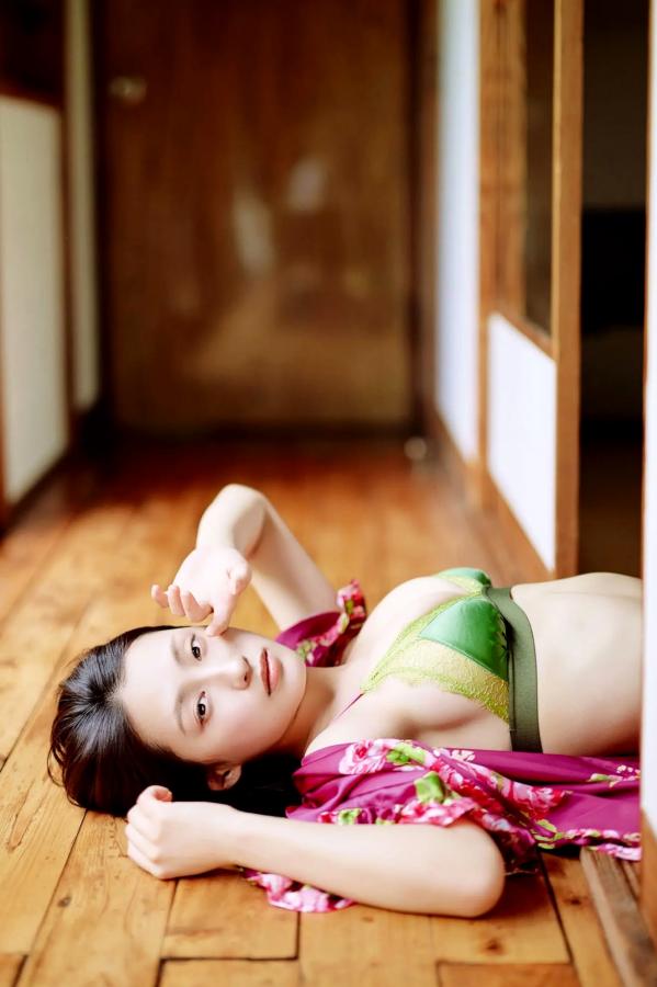 澄田綾乃  澄田綾乃 - アイスキャンディーが溶けるまで [91P] 日式家居性感内衣与和服私房写真第6张图片