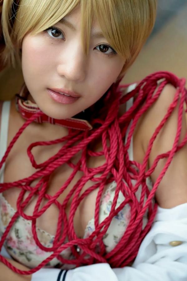   佐々木萌香 - 聖くんは清く生きたい [36P] 日本短发女神日系校服制服角色扮演性感内衣写真第35张图片
