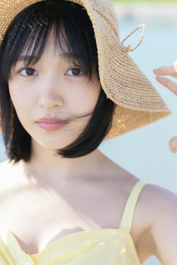   紀内乃秋 - 所属0日デビュー 阳光海边清纯比基尼与治愈连衣裙写真 [69P]第10张图片