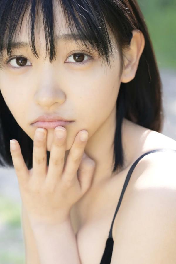   紀内乃秋 - 所属0日デビュー 阳光海边清纯比基尼与治愈连衣裙写真 [69P]第52张图片