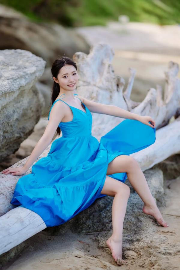    高鶴桃羽 - Summer breeze 夏日海滩清纯比基尼美腿写真 [67P]第14张图片