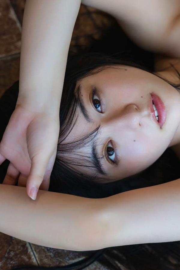   麻倉瑞季 - みずみずしい [89P] 日系家居内衣性感写真 丰满尤物白嫩私房第29张图片