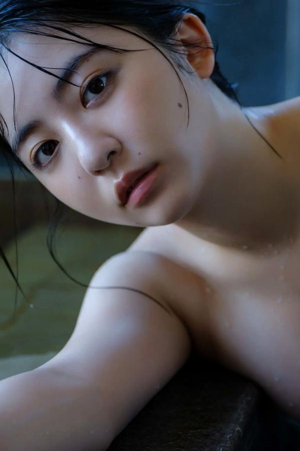  麻倉瑞季 - みずみずしい [89P] 日系家居内衣性感写真 丰满尤物白嫩私房第85张图片