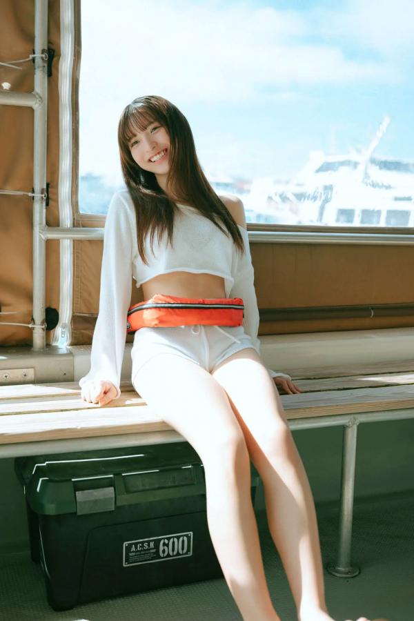 一ノ瀬瑠菜 一之濑瑠菜 一ノ瀬瑠菜《新しい扉》清纯海边比基尼性感写真 [127P]第2张图片