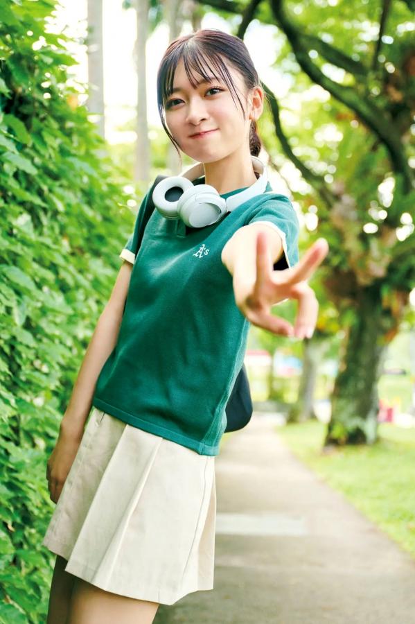   鈴原希実《届け》写真集 - 日本治愈系女神户外旅拍与优雅私房画报 [126P]第7张图片