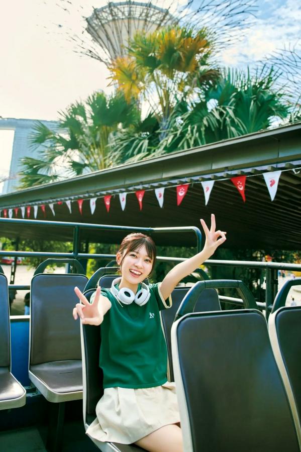   鈴原希実《届け》写真集 - 日本治愈系女神户外旅拍与优雅私房画报 [126P]第9张图片