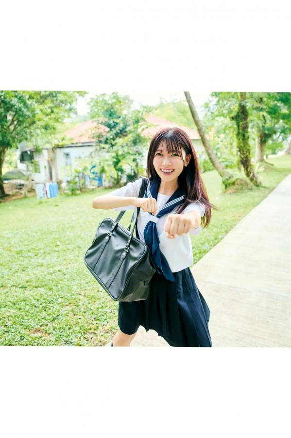   鈴原希実《届け》写真集 - 日本治愈系女神户外旅拍与优雅私房画报 [126P]第48张图片