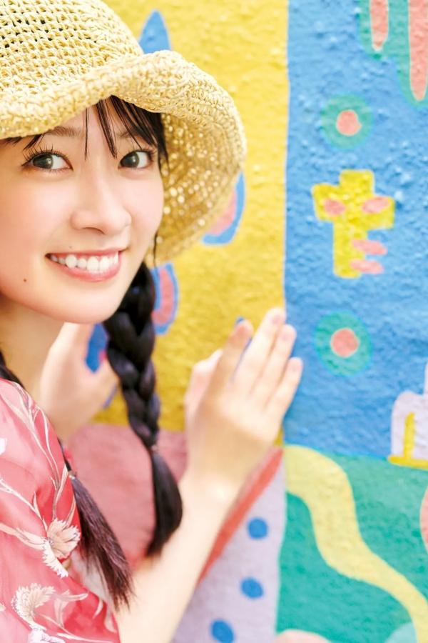   鈴原希実《届け》写真集 - 日本治愈系女神户外旅拍与优雅私房画报 [126P]第59张图片