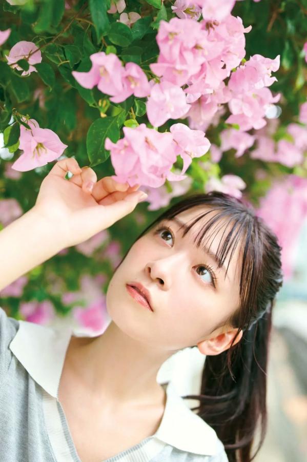   鈴原希実《届け》写真集 - 日本治愈系女神户外旅拍与优雅私房画报 [126P]第66张图片