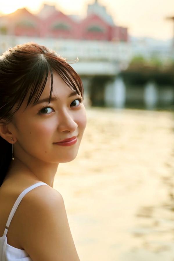  鈴原希実《届け》写真集 - 日本治愈系女神户外旅拍与优雅私房画报 [126P]第77张图片