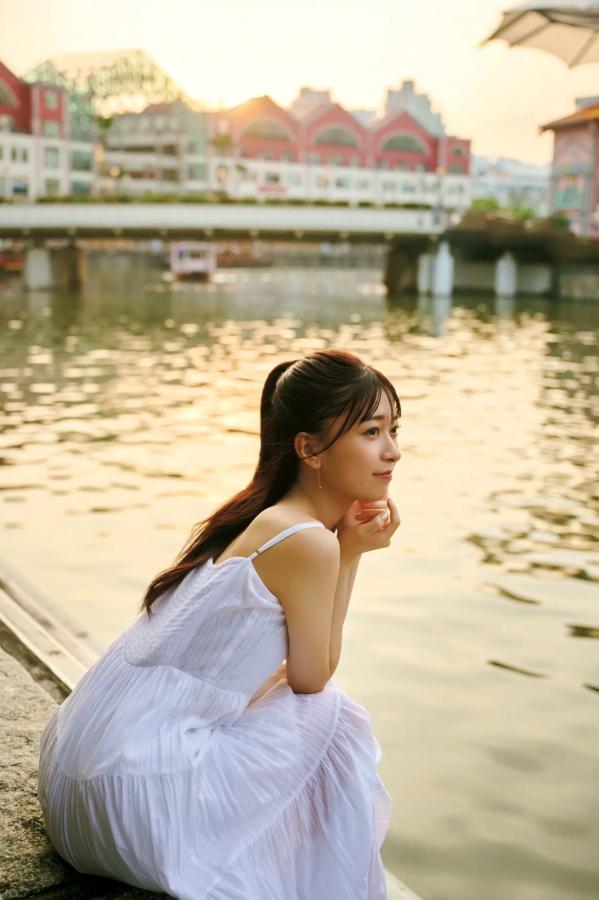   鈴原希実《届け》写真集 - 日本治愈系女神户外旅拍与优雅私房画报 [126P]第80张图片