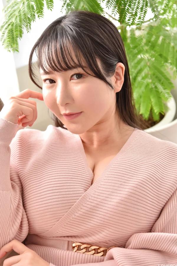   [LOVEPOP] Luna Amemiya 雨宮留菜 Photoset 04 [101P] 粉色针织裙温婉家居性感私房写真第49张图片