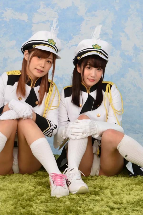   [LOVEPOP] Hikaru Konno 紺野ひかる & Yuri Shinomiya 篠宮ゆり Photoset 03 [106P] 仪仗队制服角色扮演性感写真第26张图片