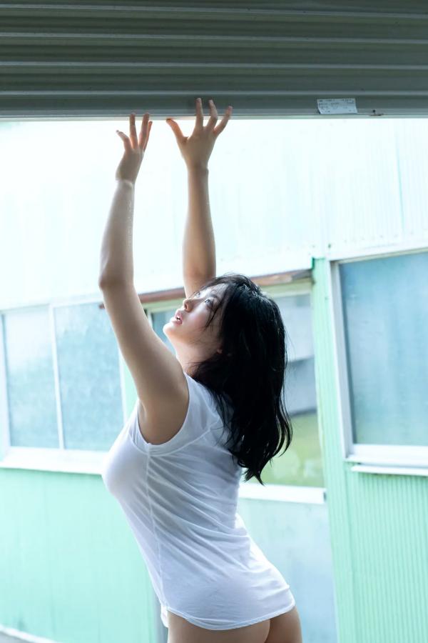 風吹ケイ 風吹惠 风吹ケイ - チョモランマ 户外沙滩性感私房写真 [53P]第20张图片