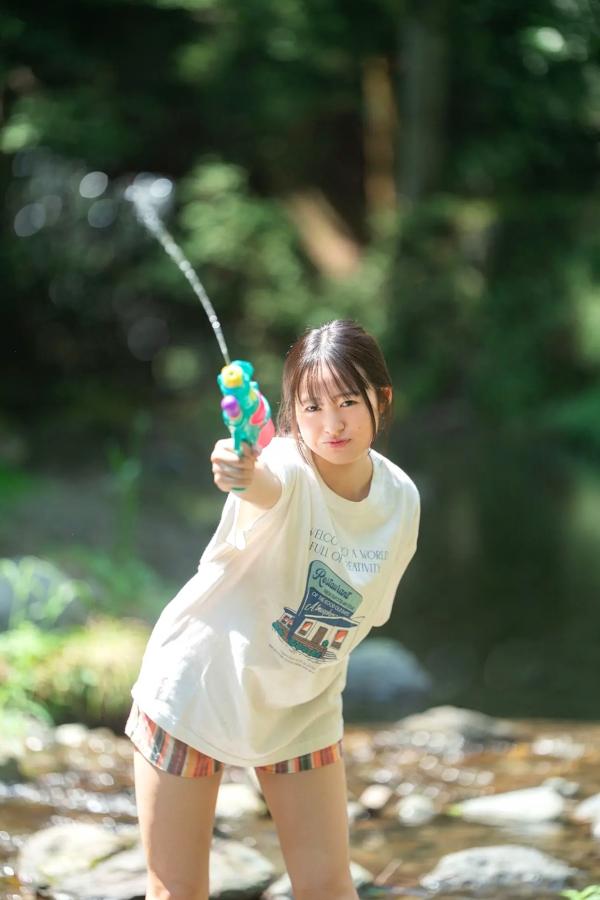    白濱美兎 - 僕らが友達だった頃 [96P] 溪谷户外清新比基尼写真第11张图片