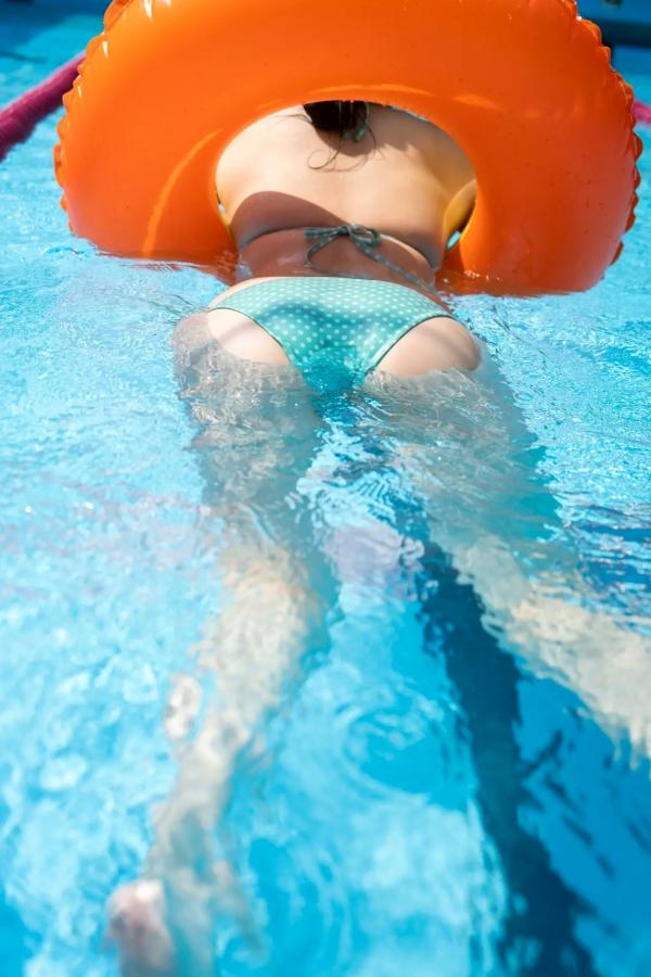   白濱美兎 - 僕らが友達だった頃 [96P] 溪谷户外清新比基尼写真第54张图片