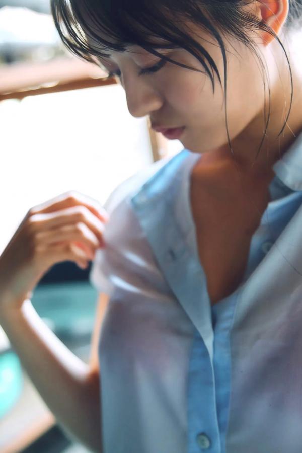   加藤綾乃 - 雨の日の過ごし方 [51P] 日本清纯美少女居家内衣写真 治愈系私房照第37张图片