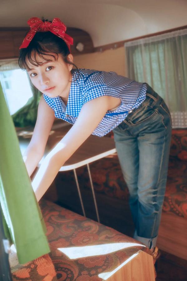   加藤绫乃 - 复古风日系比基尼清新写真 [51P]第9张图片