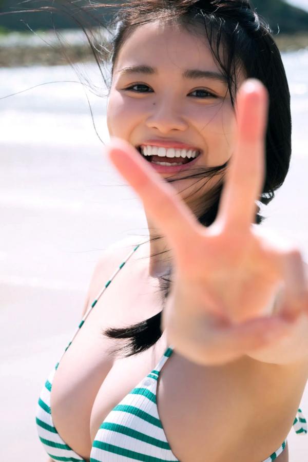   豊島心桜 - 愛でる [54P] 日本女星海边沙滩比基尼性感写真第16张图片