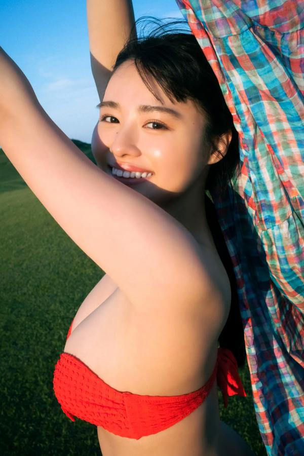   豊島心桜 - 愛でる [54P] 日本女星海边沙滩比基尼性感写真第36张图片