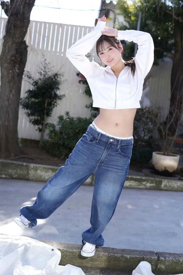 由良梦来 由良ゆら 由良ゆら《片想いはゆらゆらゆら》室内性感内衣与黑丝家居私房写真 [37P]第14张图片