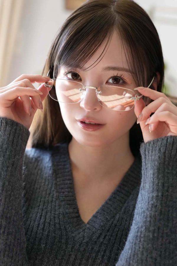 由良梦来 由良ゆら 由良ゆら《片想いはゆらゆらゆら》室内性感内衣与黑丝家居私房写真 [37P]第27张图片