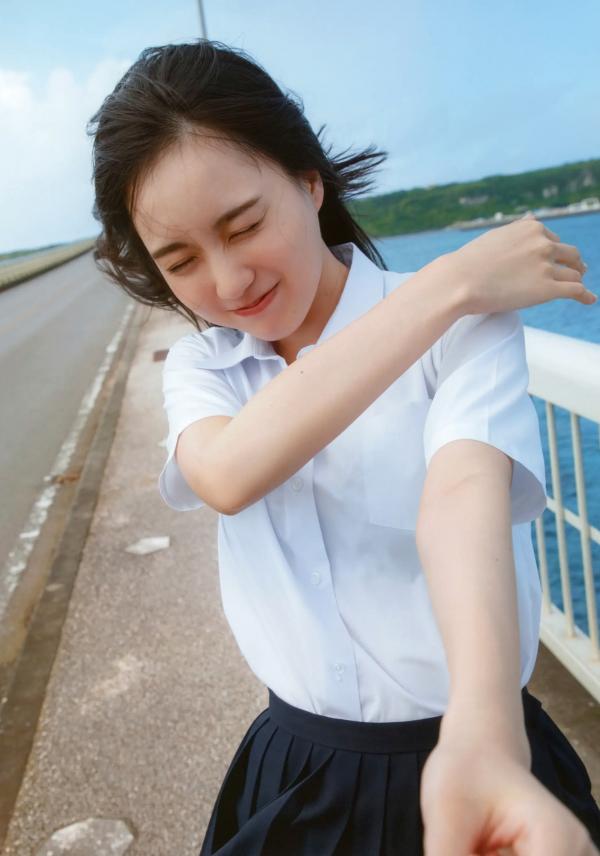    賀喜遥香 - まっさら [117P] 纯白比基尼海滩度假与都市清新街拍写真第20张图片