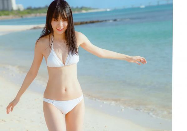    賀喜遥香 - まっさら [117P] 纯白比基尼海滩度假与都市清新街拍写真第64张图片