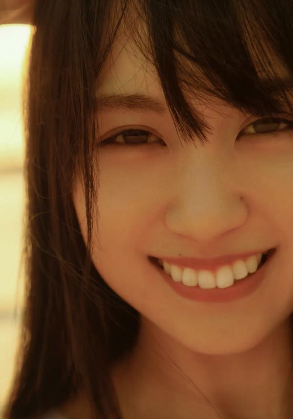    賀喜遥香 - まっさら [117P] 纯白比基尼海滩度假与都市清新街拍写真第71张图片