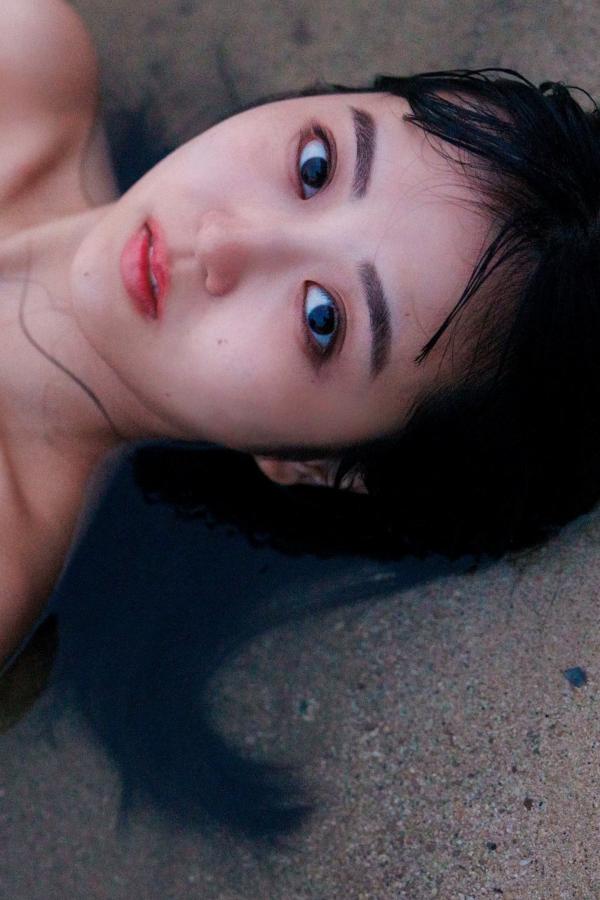   福井梨莉華 - 阳光比基尼与清纯性感写真 [38P]第12张图片