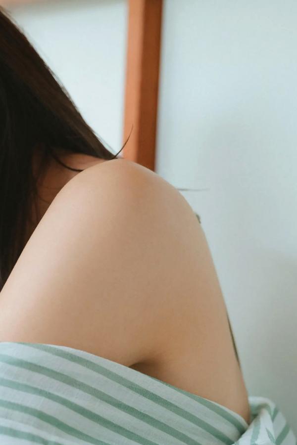   斉藤里奈 - Clear [59P] 日本清新家居内衣写真 清纯治愈私房照第16张图片