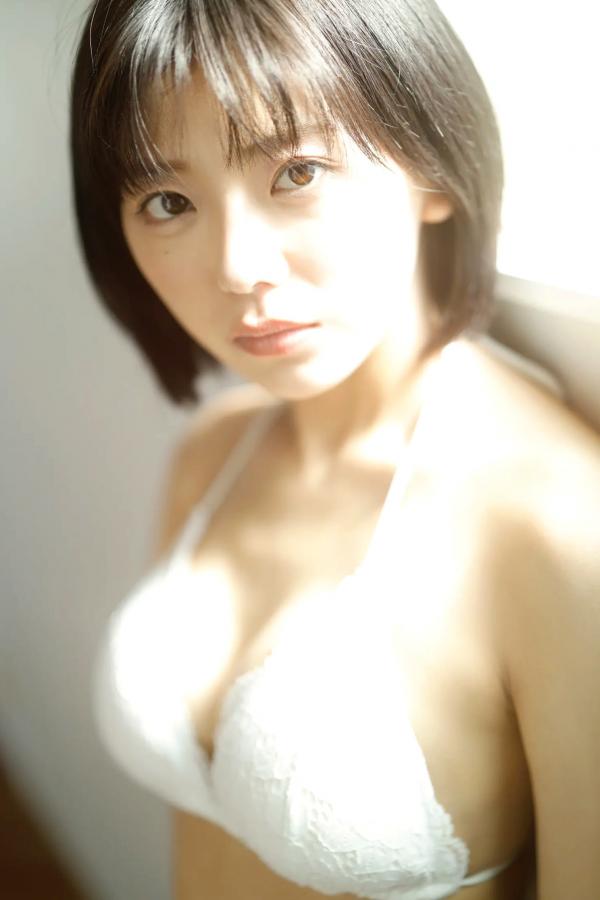   大熊杏優 - 阳光家居白色比基尼清纯性感写真[53P]第37张图片
