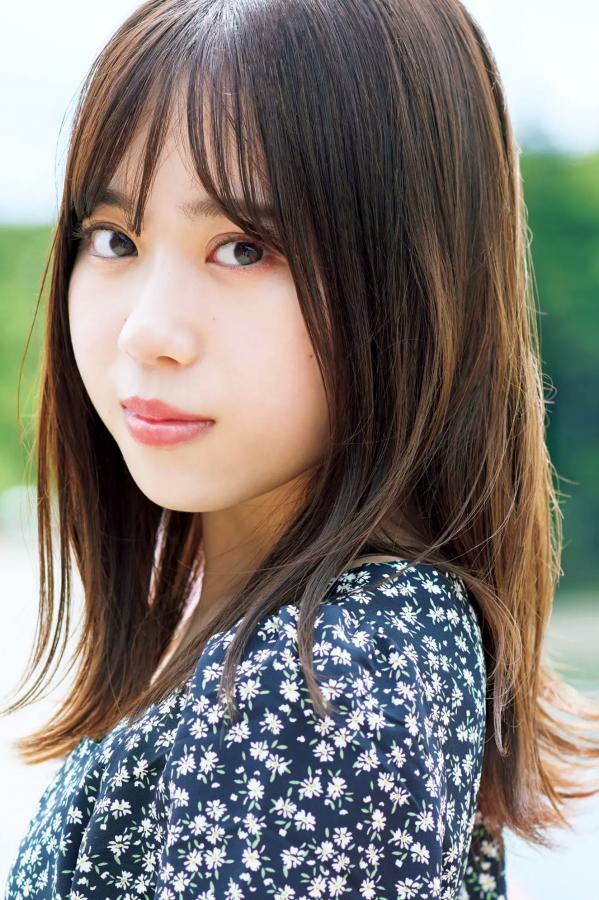    伊達さゆり写真集《あしあと》：清纯治愈系家居与沙滩戏水写真 [109P]第16张图片