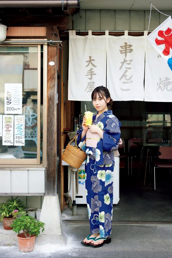    伊達さゆり写真集《あしあと》：清纯治愈系家居与沙滩戏水写真 [109P]第26张图片