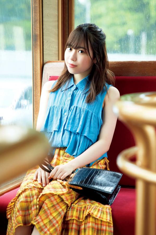    伊達さゆり写真集《あしあと》：清纯治愈系家居与沙滩戏水写真 [109P]第32张图片
