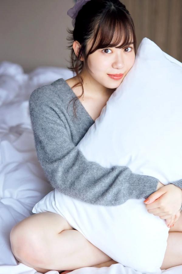    伊達さゆり写真集《あしあと》：清纯治愈系家居与沙滩戏水写真 [109P]第37张图片
