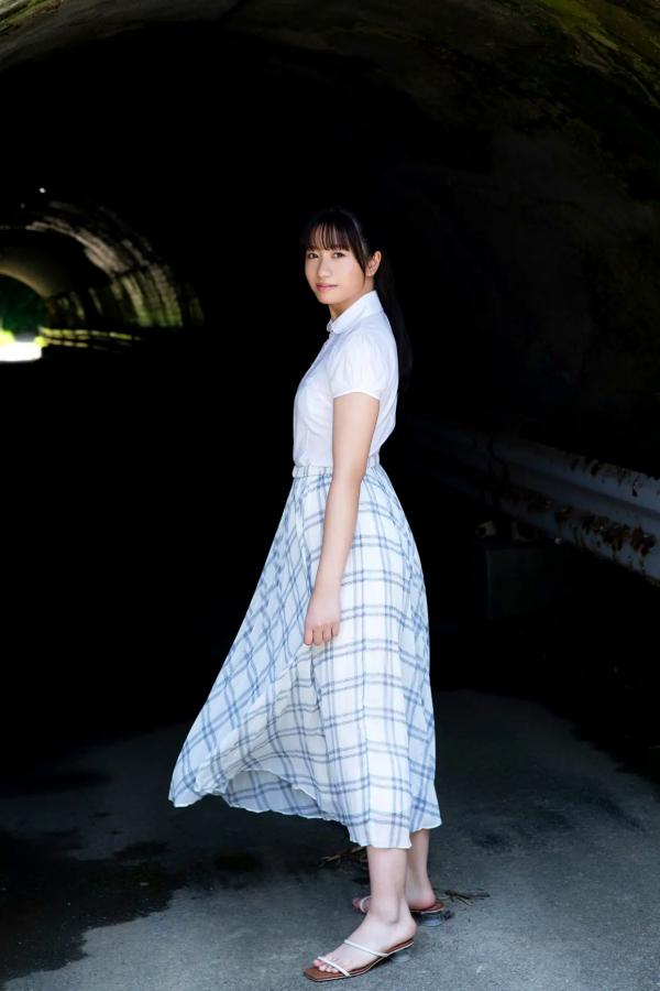   百瀬心美 - 女子大生、ひと夏の冒険 [90P] 日本清纯女神家居私房内衣写真第2张图片