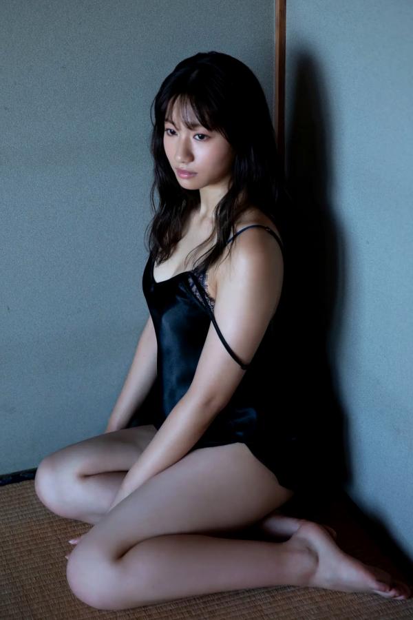  百瀬心美 - 女子大生、ひと夏の冒険 [90P] 日本清纯女神家居私房内衣写真第63张图片