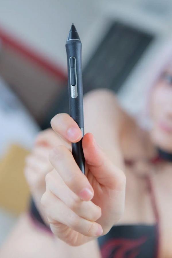    [Cosplay] 尊みを感じて桜井 - FGO黑贞德狂阶泳装性感私房写真 [162P]第34张图片