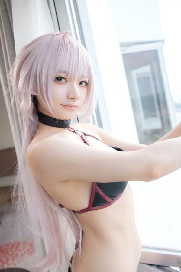    [Cosplay] 尊みを感じて桜井 - FGO黑贞德狂阶泳装性感私房写真 [162P]第51张图片